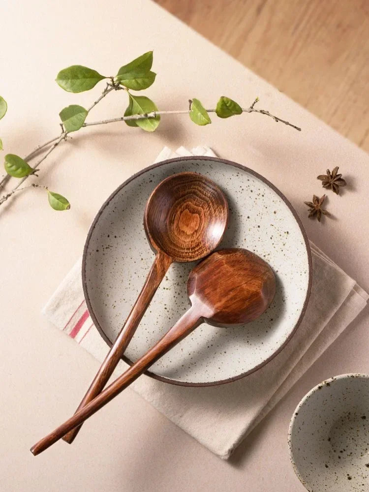Grande cuillère à soupe en bois en forme de tortue - e-thnic