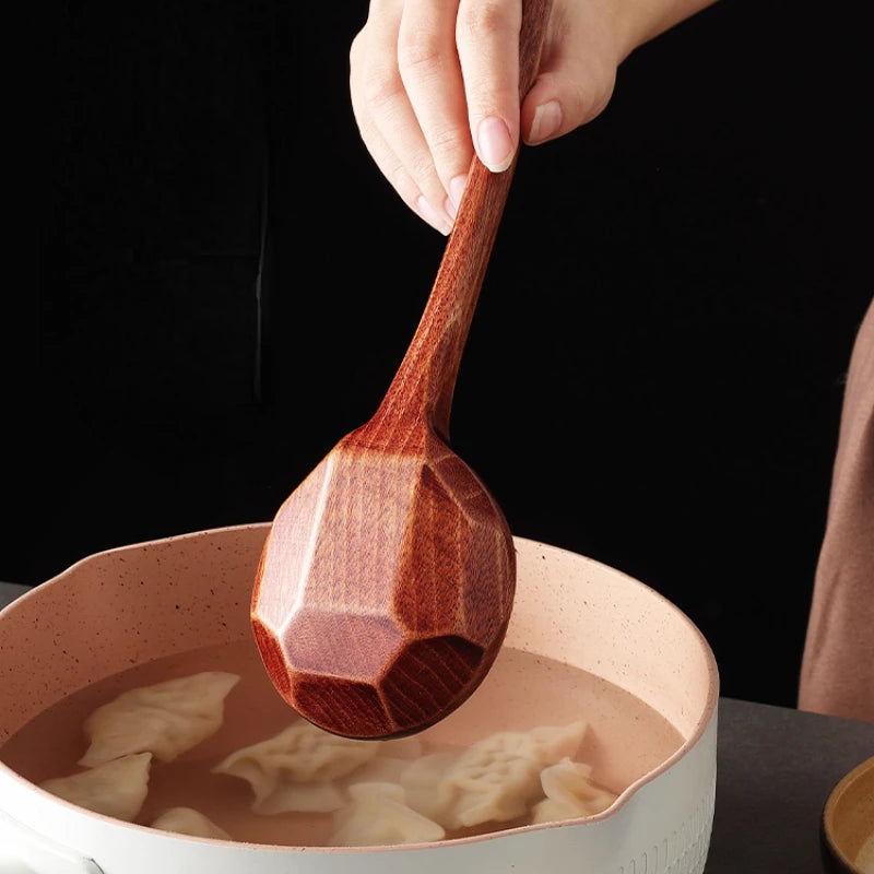 Grande cuillère à soupe en bois en forme de tortue - e-thnic